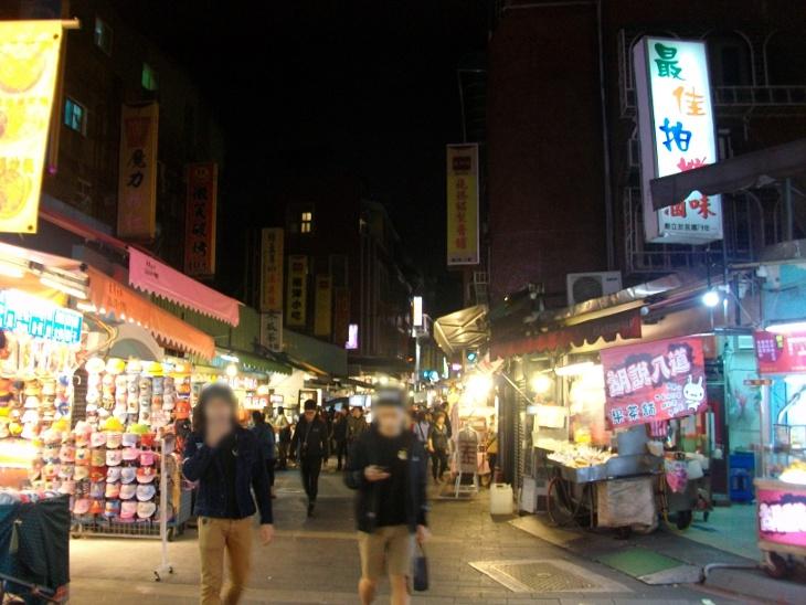 士林夜市戶外走道區