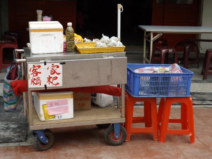 一個小攤車就可以開賣