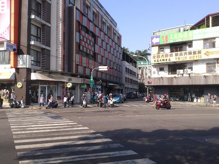 台中一中街商圈精武路端入口
