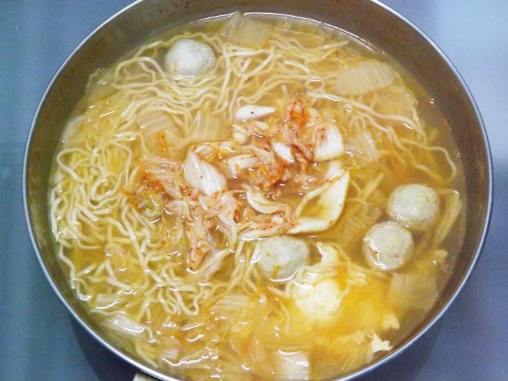 家常韓式泡菜拉麵