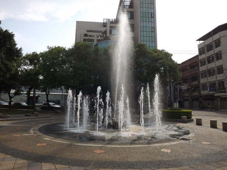 中壢區莒光公園水舞展示 15073101